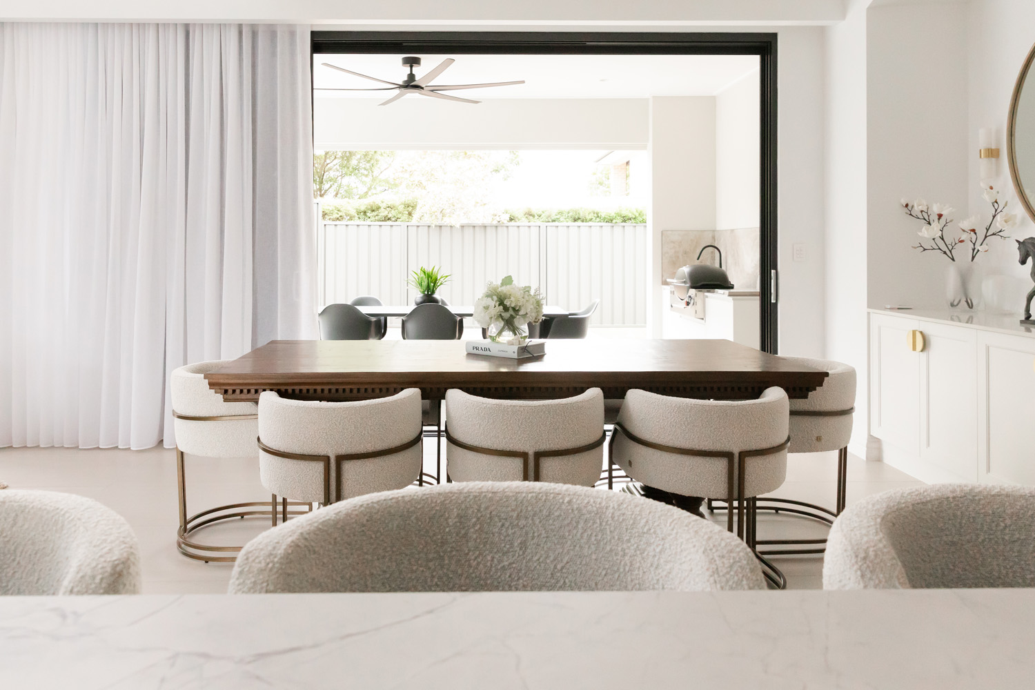 Open Plan DIning